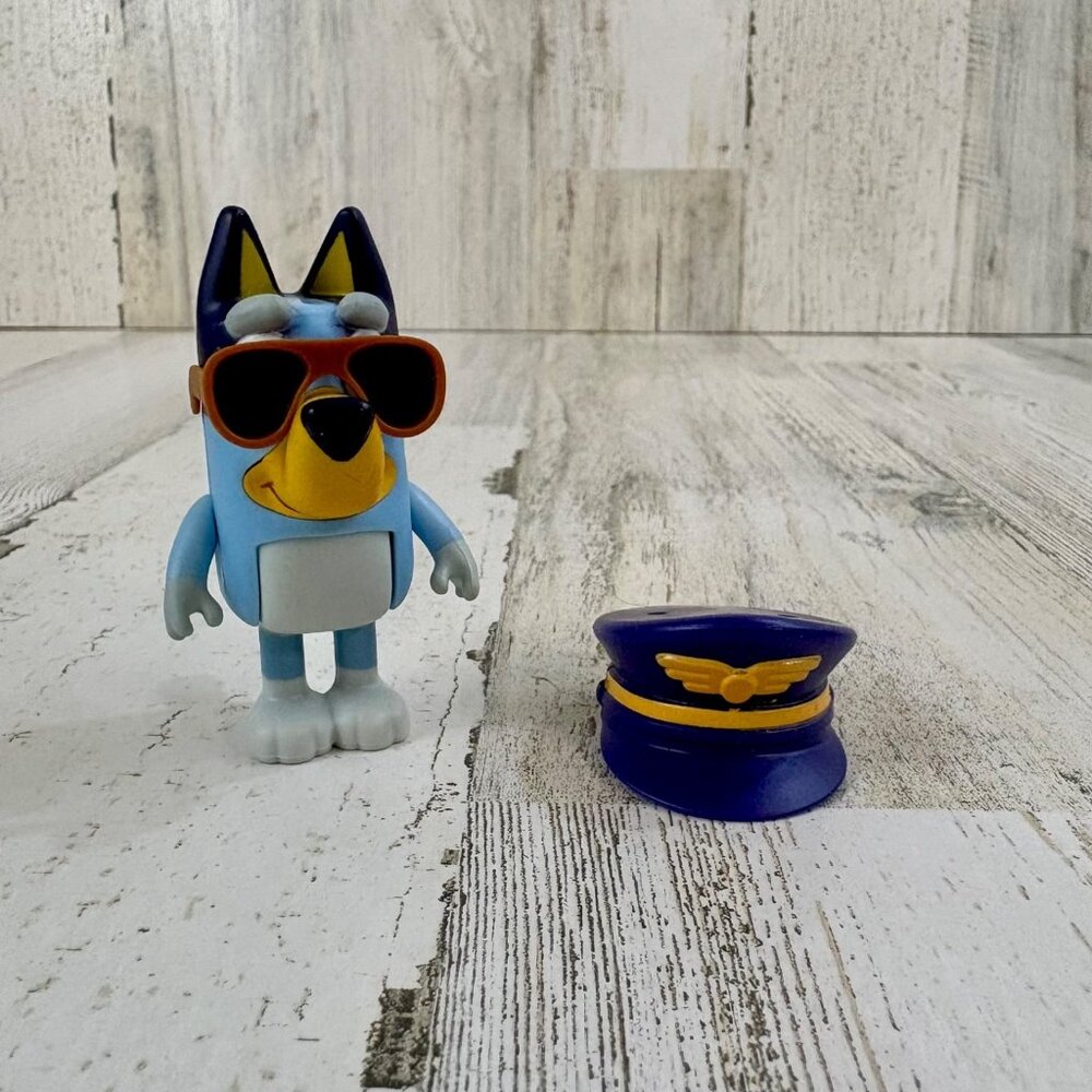 Bluey Airplane Pilot Plane Captain Hat Costume Aviators Figure NEW - Picture 2 of 4